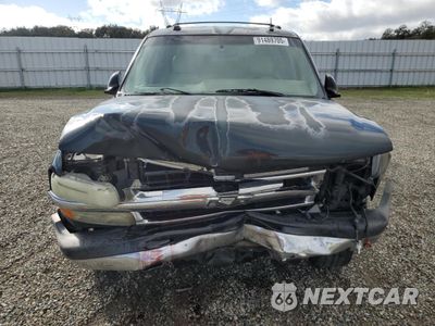 Piąte zdjęcie samochodu w środku: 2004 CHEVROLET SUBURBAN C1500 VIN:1GNEC16T74J131499 - miniatura