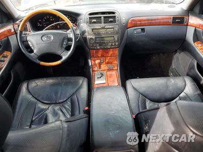 Zdjęcie 8 z 12 samochodu: 2004 LEXUS LS 430 VIN:JTHBN36F040166093 - miniatura