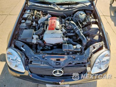 Zdjęcie 11 z 13 samochodu: 1999 MERCEDES-BENZ SLK 230 KOMPRESSOR VIN:WDBKK47F7XF132067 - miniatura