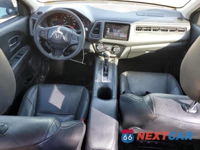 Zdjęcie 8 z 13 samochodu: 2017 HONDA HR-V LX VIN:3CZRU5H31HM706355 - miniatura