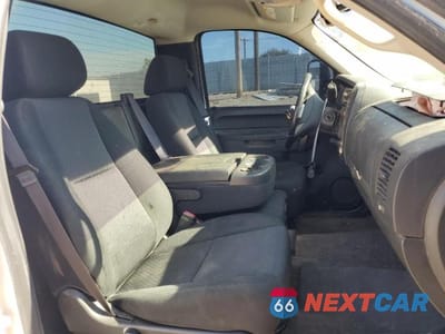 Zdjęcie 10 z 12 samochodu: 2014 CHEVROLET 2500 VIN:1GB0KXC80EF165026 - miniatura