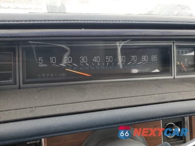 Zdjęcie 9 z 14 samochodu: 1990 OLDSMOBILE 98 REGENCY VIN:1G3CX54CXL4356754 - miniatura