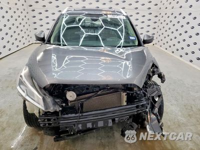 Piąte zdjęcie samochodu w środku: 2021 NISSAN KICKS SV VIN:3N1CP5CV0ML466181 - miniatura