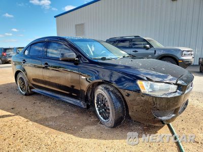 Czwarte zdjęcie samochodu z boku: 2014 MITSUBISHI LANCER ES/ES SPORT VIN:JA32U2FUXEU014473 - miniatura