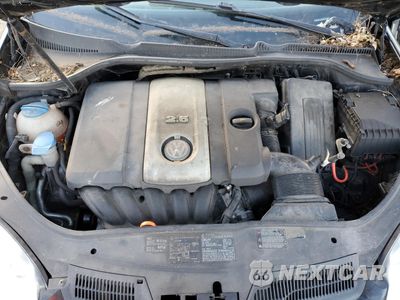 Zdjęcie 11 z 12 samochodu: 2006 VOLKSWAGEN RABBIT VIN:WVWCS71K46W193954 - miniatura