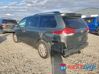 Drugie zdjęcie samochodu z przodu: 2011 TOYOTA SIENNA LE VIN:5TDJK3DC6BS008379 - miniatura