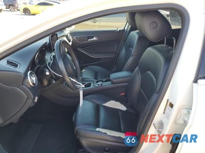 Zdjęcie 7 z 11 samochodu: 2017 MERCEDES-BENZ GLA 250 VIN:WDCTG4EB2HJ346674 - miniatura