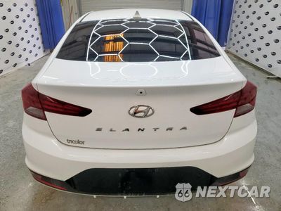 Zdjęcie 12 z 26 samochodu: 2019 HYUNDAI ELANTRA VALUE EDITION VIN:5NPD84LFXKH453601 - miniatura