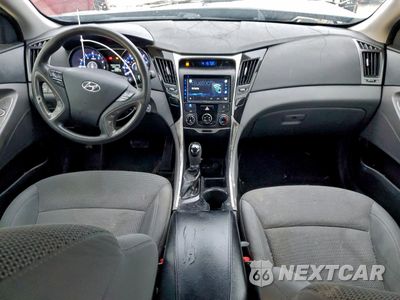 Zdjęcie 8 z 13 samochodu: 2014 HYUNDAI SONATA GLS VIN:5NPEB4AC2EH928970 - miniatura