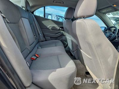 Zdjęcie 10 z 15 samochodu: 2013 CHEVROLET MALIBU LS VIN:1G11B5SA7DF256309 - miniatura