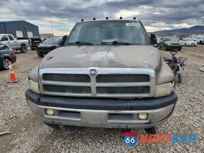 Piąte zdjęcie samochodu w środku: 2001 DODGE RAM 2500 VIN:3B7KF23641G171009 - miniatura