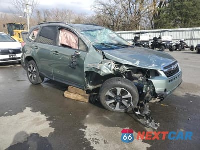 Czwarte zdjęcie samochodu z boku: 2017 SUBARU FORESTER 2.5I PREMIUM VIN:JF2SJAGC3HH490105 - miniatura