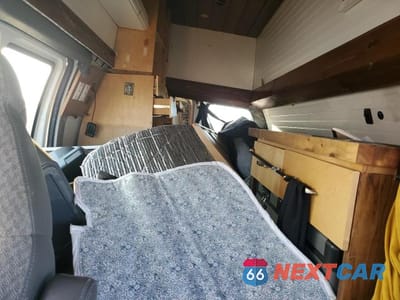 Zdjęcie 11 z 13 samochodu: 2007 GMC SAVANA 1500 RECREATIONAL VEHICLE VIN:1GTFH15T271248864 - miniatura