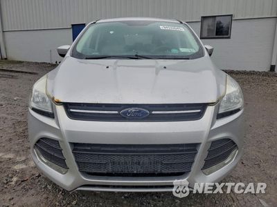 Piąte zdjęcie samochodu w środku: 2016 FORD ESCAPE SE VIN:1FMCU9GX2GUA00945 - miniatura