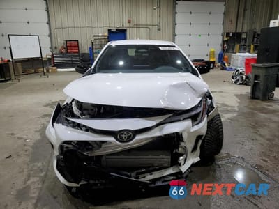 Piąte zdjęcie samochodu w środku: 2024 TOYOTA GR COROLLA PREMIUM VIN:JTNABAAE0RA009346 - miniatura