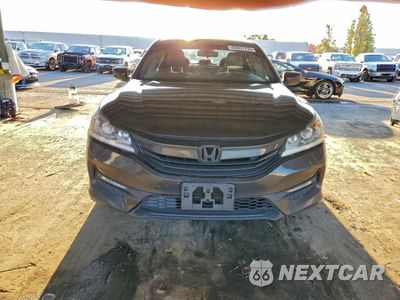 Piąte zdjęcie samochodu w środku: 2016 HONDA ACCORD SPORT VIN:1HGCR2F50GA185531 - miniatura