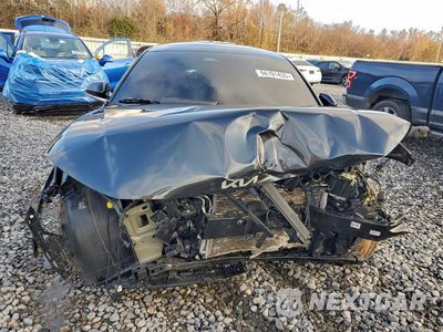 Piąte zdjęcie samochodu w środku: 2025 KIA K4 VIN:3KPFW4DE6SE074099 - miniatura