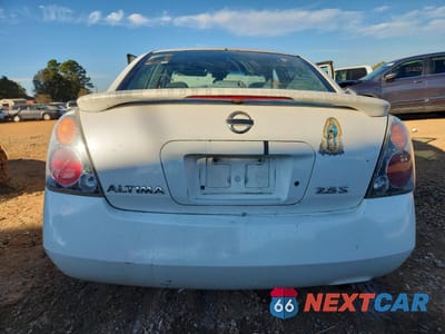 Zdjęcie 6 z 13 samochodu: 2004 NISSAN ALTIMA BASE VIN:1N4AL11D84C100425 - miniatura