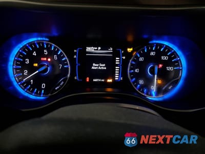 Zdjęcie 9 z 17 samochodu: 2023 CHRYSLER VOYAGER LX VIN:2C4RC1CG7PR533704 - miniatura