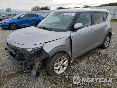 2023 KIA SOUL LX KNDJ23AU0P7869068 - główne zdjęcie licytacji z USA - miniatura
