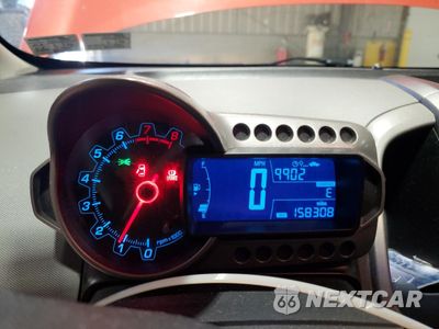 Zdjęcie 9 z 13 samochodu: 2013 CHEVROLET SONIC LT VIN:1G1JD5SH7D4154009 - miniatura
