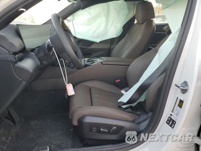 Zdjęcie 7 z 12 samochodu: 2025 BMW 530 XI VIN:WBA53FJ0XSCT29723 - miniatura