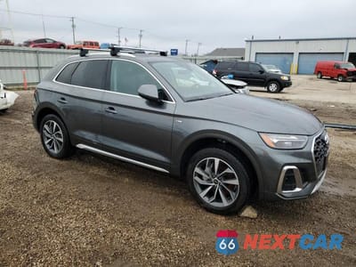 Czwarte zdjęcie samochodu z boku: 2024 AUDI Q5 PREMIUM PLUS 45 VIN:WA1EAAFY5R2037465 - miniatura