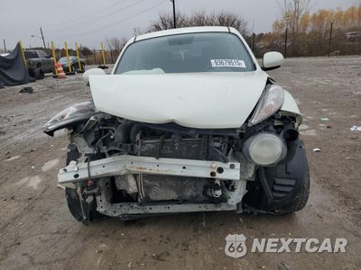 Piąte zdjęcie samochodu w środku: 2012 NISSAN JUKE S VIN:JN8AF5MRXCT105211 - miniatura