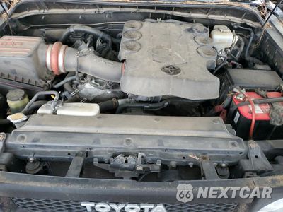 Zdjęcie 11 z 14 samochodu: 2013 TOYOTA FJ CRUISER VIN:JTEBU4BF9DK151916 - miniatura