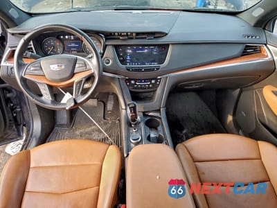 Zdjęcie 8 z 17 samochodu: 2021 CADILLAC XT5 PREMIUM LUXURY VIN:1GYKNDRS5MZ208649 - miniatura