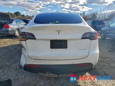 Zdjęcie 6 z 12 samochodu: 2022 TESLA MODEL Y VIN:7SAYGAEE7NF383438 - miniatura