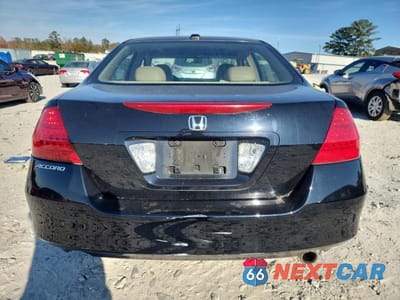 Zdjęcie 6 z 12 samochodu: 2006 HONDA ACCORD EX VIN:1HGCM56846A163802 - miniatura