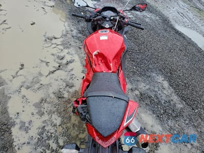 Zdjęcie 6 z 10 samochodu: 2016 KAWASAKI EX300 B VIN:JKAEX8B17GDA32918 - miniatura