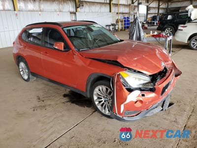 Czwarte zdjęcie samochodu z boku: 2014 BMW X1 XDRIVE28I VIN:WBAVL1C58EVY12437 - miniatura