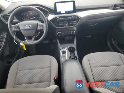 Zdjęcie 8 z 12 samochodu: 2021 FORD ESCAPE SE VIN:1FMCU0G64MUA24436 - miniatura