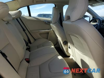 Zdjęcie 10 z 12 samochodu: 2014 VOLVO S60 T5 VIN:YV1612FS0E1282180 - miniatura
