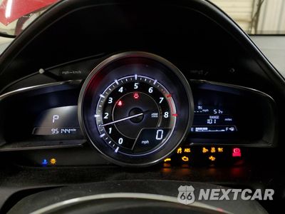 Zdjęcie 9 z 13 samochodu: 2017 MAZDA CX-3 GRAND TOURING VIN:JM1DKFD72H0169079 - miniatura