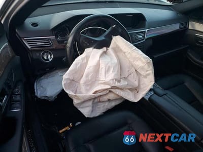 Zdjęcie 8 z 12 samochodu: 2011 MERCEDES-BENZ E 350 4MATIC VIN:WDDHF8HB7BA460085 - miniatura