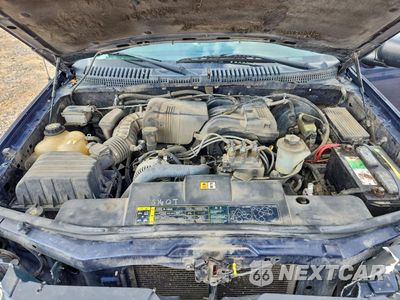 Zdjęcie 12 z 15 samochodu: 2003 FORD EXPLORER XLS VIN:1FMZU72KX3ZB27921 - miniatura