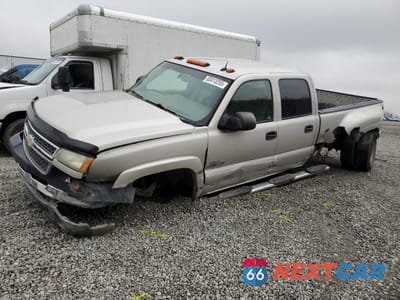 2005 CHEVROLET SILVERADO K3500 1GCJK33245F957748 - główne zdjęcie licytacji z USA - miniatura