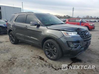 Czwarte zdjęcie samochodu z boku: 2017 FORD EXPLORER XLT VIN:1FM5K8D85HGD50298 - miniatura