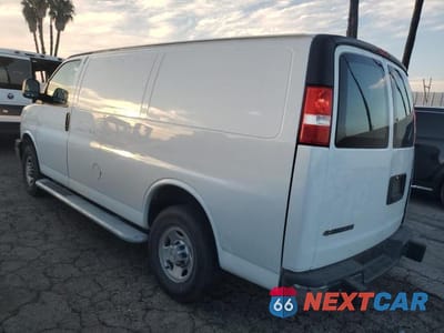 Drugie zdjęcie samochodu z przodu: 2024 CHEVROLET EXPRESS G2500 *** CARGO VAN *** VIN:1GCWGAFP8R1188760 - miniatura