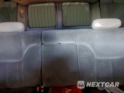 Zdjęcie 10 z 13 samochodu: 1999 CHEVROLET TAHOE C1500 VIN:1GNEC13R2XJ542855 - miniatura