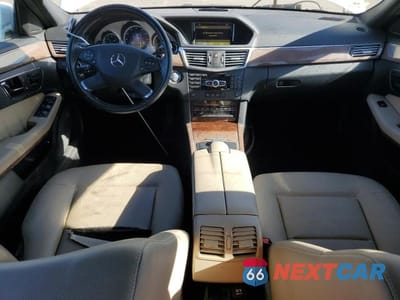 Zdjęcie 8 z 11 samochodu: 2011 MERCEDES-BENZ E 350 4MATIC VIN:WDDHF8HB4BA493836 - miniatura