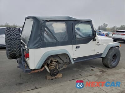 Trzecie zdjęcie samochodu z tyłu: 1997 JEEP WRANGLER / TJ SPORT VIN:1J4FY19S3VP521333 - miniatura