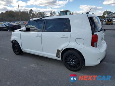 Drugie zdjęcie samochodu z przodu: 2015 TOYOTA SCION XB VIN:JTLZE4FE1FJ073632 - miniatura