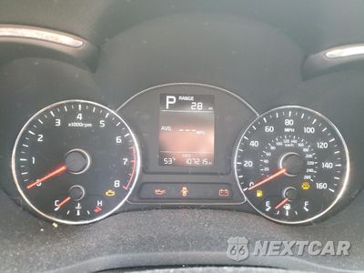 Zdjęcie 9 z 12 samochodu: 2017 KIA FORTE LX VIN:3KPFK4A78HE148116 - miniatura