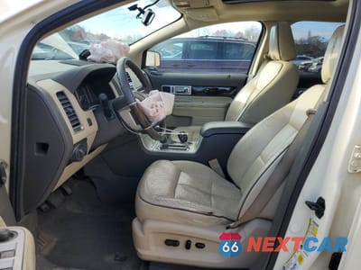 Zdjęcie 7 z 16 samochodu: 2008 LINCOLN MKX VIN:2LMDU88C88BJ15328 - miniatura