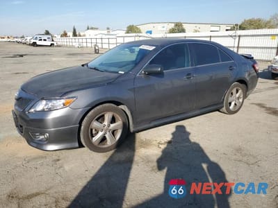 2011 TOYOTA CAMRY 4T1BF3EK7BU629619 - główne zdjęcie licytacji z USA - miniatura