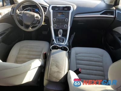 Zdjęcie 8 z 12 samochodu: 2015 FORD FUSION S VIN:1FA6P0G74F5114917 - miniatura